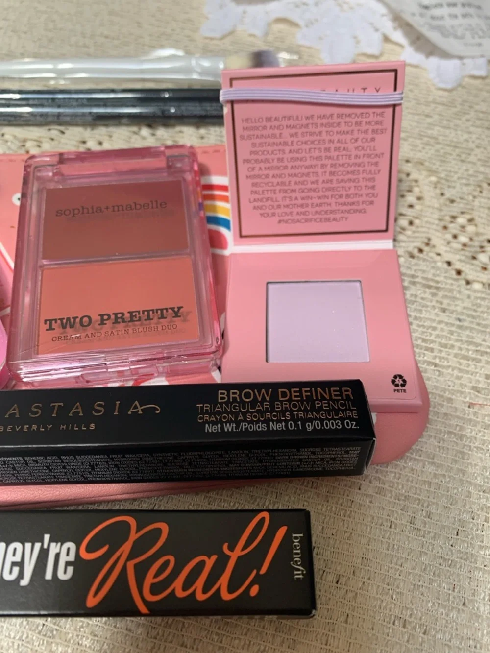Assorted Women’s Makeup Set — Pink Palette & Blush 10 Piece Bundle